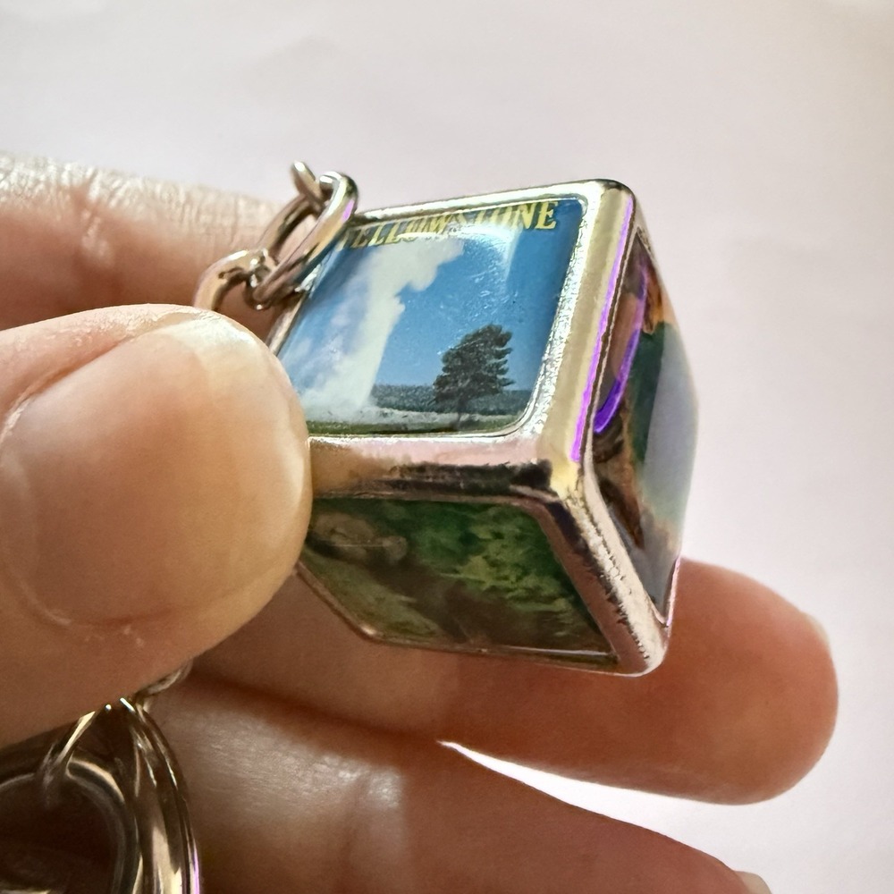 Rare Limited Edition Yellowstone Square Keychain Metal Pendant Souvenir Travel